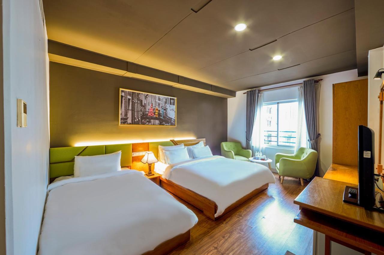 The Noble Swan Hotel Saigon Хошимін Екстер'єр фото